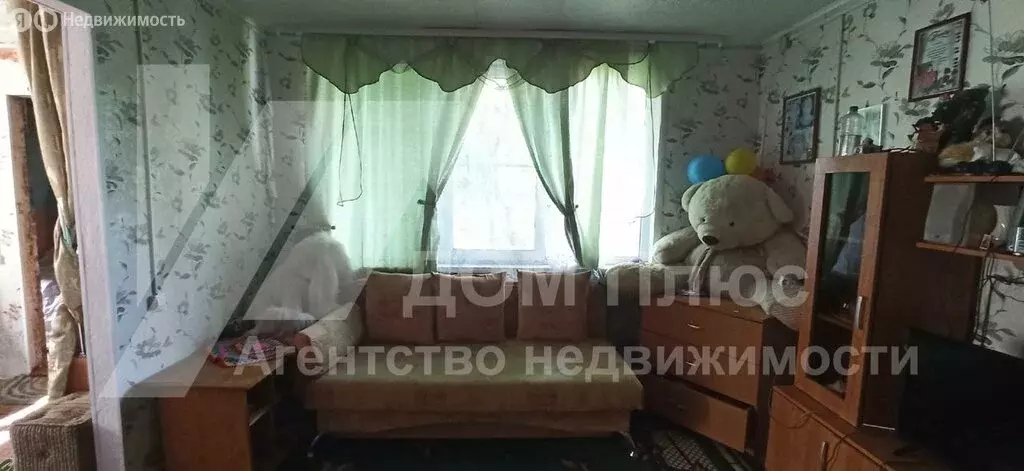 3-комнатная квартира: Перьево, Молодёжная улица, 16 (55.3 м) - Фото 1