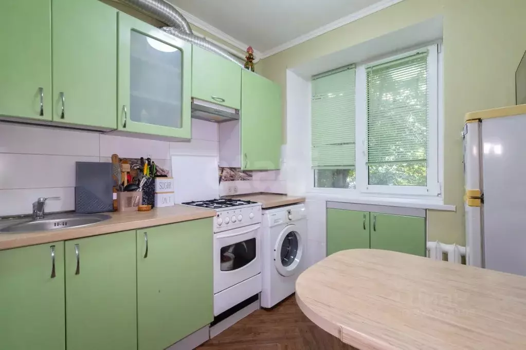 2-к кв. Калининградская область, Калининград ул. Гайдара, 27 (37.8 м) - Фото 0