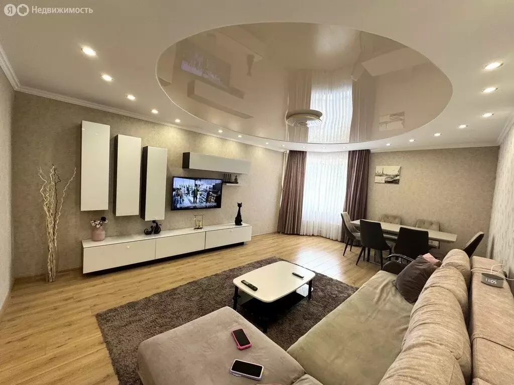 3-комнатная квартира: село Рождествено, Сиреневый бульвар, 21 (108 м) - Фото 1