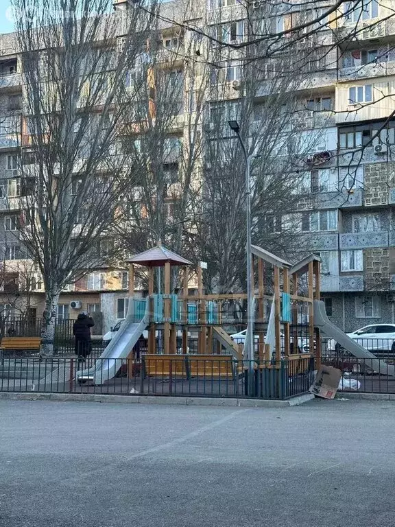 1-комнатная квартира: Махачкала, улица Татама Мурадова, 2 (40 м) - Фото 1