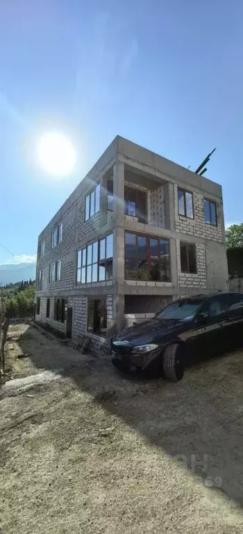 Свободной планировки кв. Крым, Ялта ул. Репина, 18 (50.0 м) - Фото 1