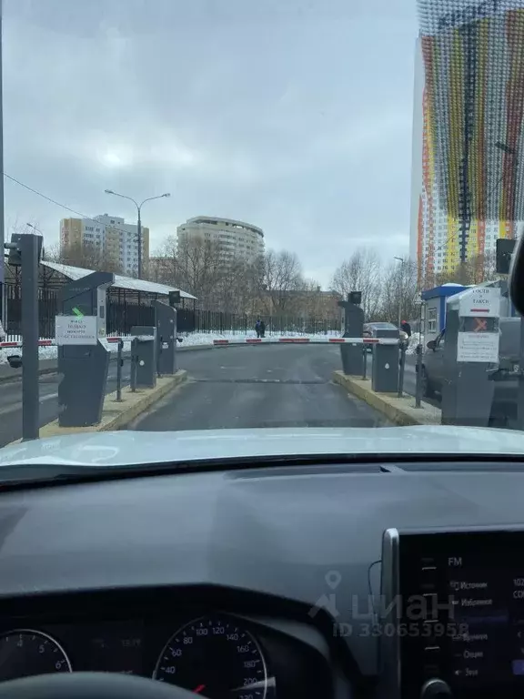 Гараж в Московская область, Красногорск ул. Авангардная, 3 (14 м) - Фото 1