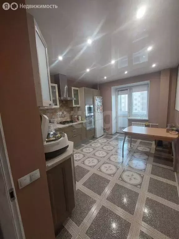 3-комнатная квартира: Омск, улица Крупской, 12/1 (89.3 м) - Фото 2