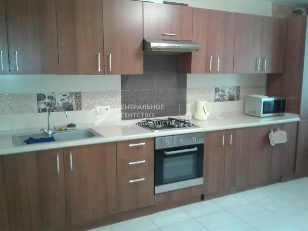 3-к кв. Рязанская область, Рязань ул. Новоселов, 37к1 (100.0 м) - Фото 1
