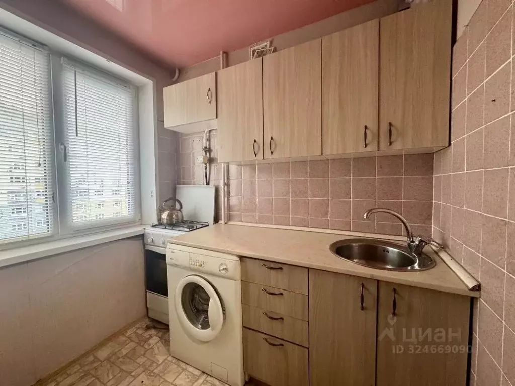 1-к кв. Нижегородская область, Нижний Новгород Народная ул., 46 (21.5 ... - Фото 1