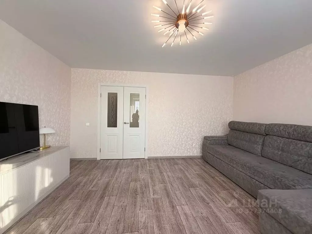 1-к кв. Татарстан, Набережные Челны просп. Яшьлек, 10Б (47.7 м) - Фото 2