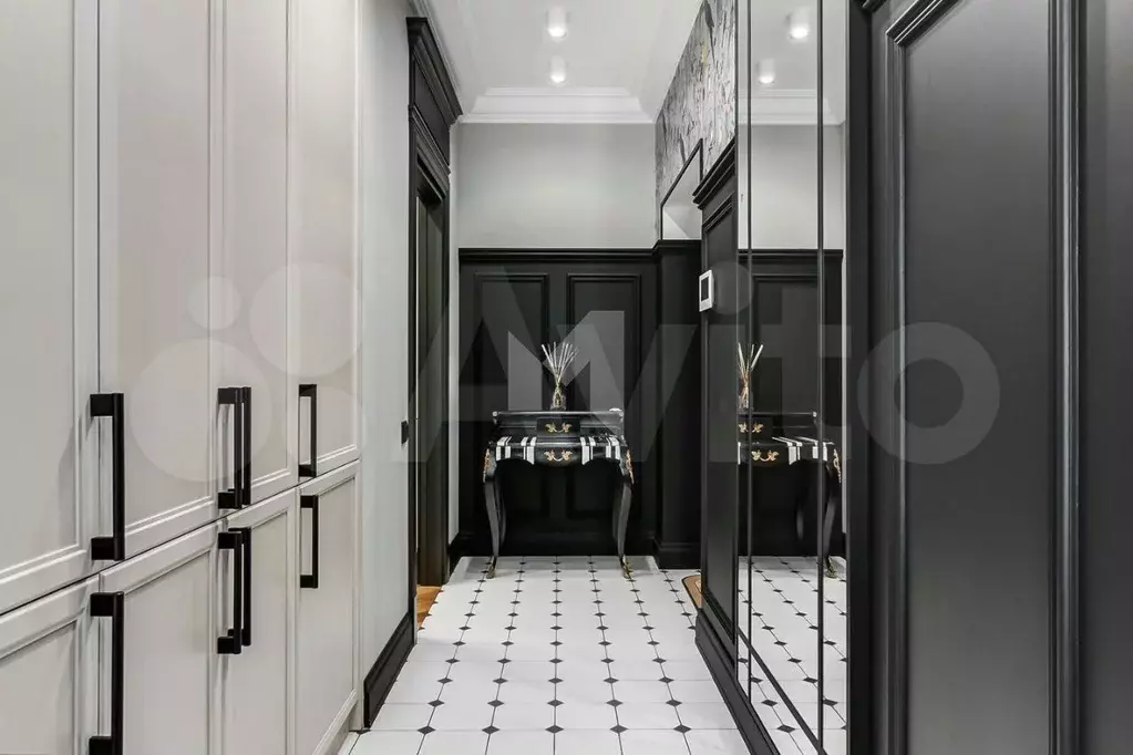 3-к. квартира, 66 м, 4/6 эт. - Фото 0