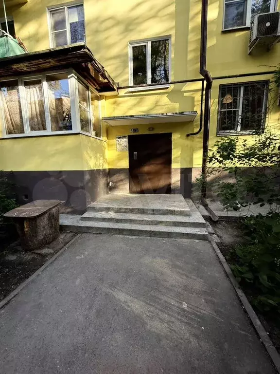 3-к. квартира, 58 м, 3/5 эт. - Фото 1