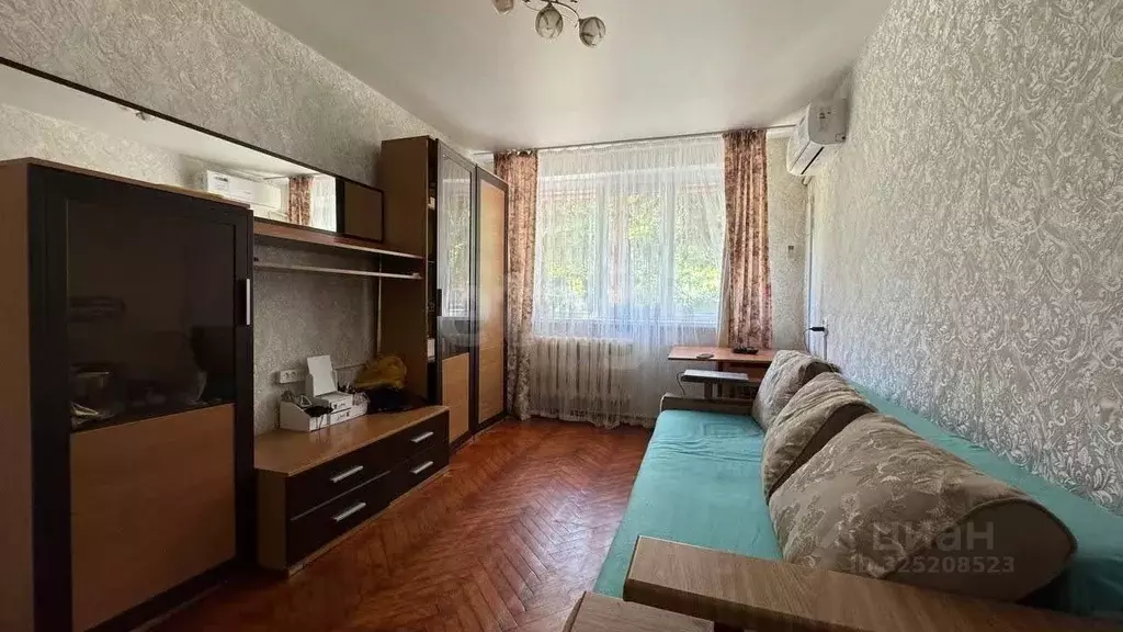 2-к кв. Адыгея, Майкоп ул. Димитрова, 11/2 (42.7 м) - Фото 1