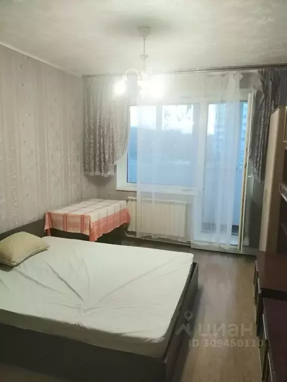 1-к кв. Белгородская область, Белгород ул. Есенина, 46а (40.0 м) - Фото 1