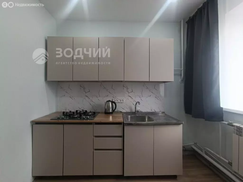 3-комнатная квартира: посёлок городского типа Урмары, улица Ленина, 51 ... - Фото 2