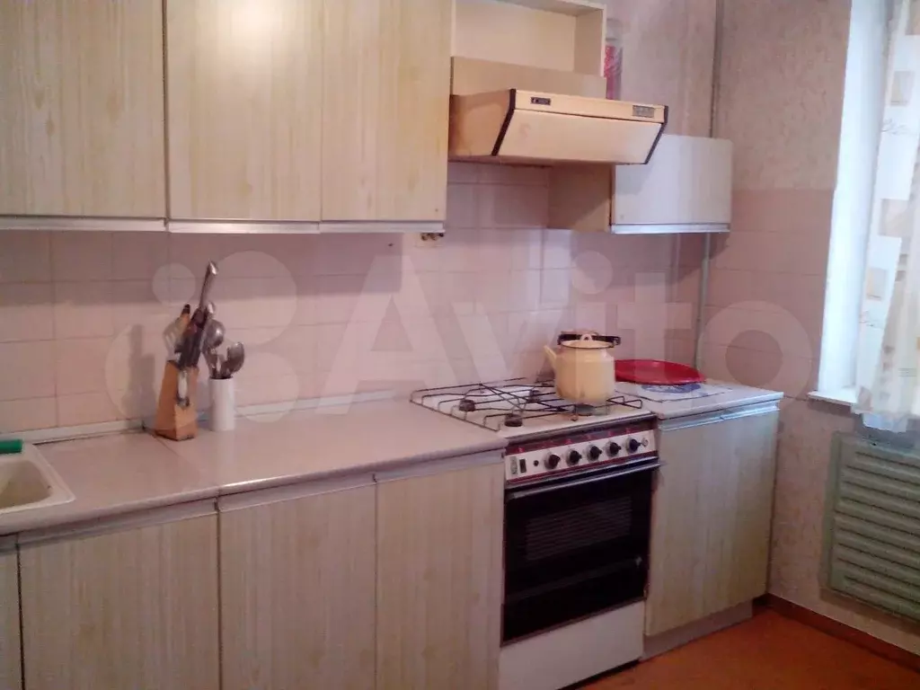 3-к. квартира, 60м, 5/9эт. - Фото 0