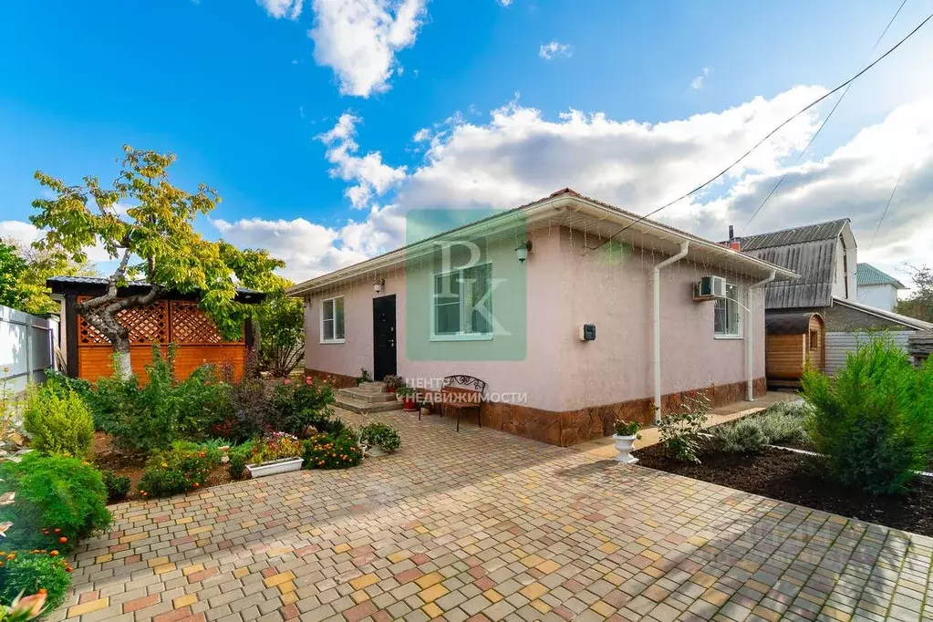 Дом в Севастополь Коммунальник садоводческое товарищество, 30 (90 м) - Фото 1