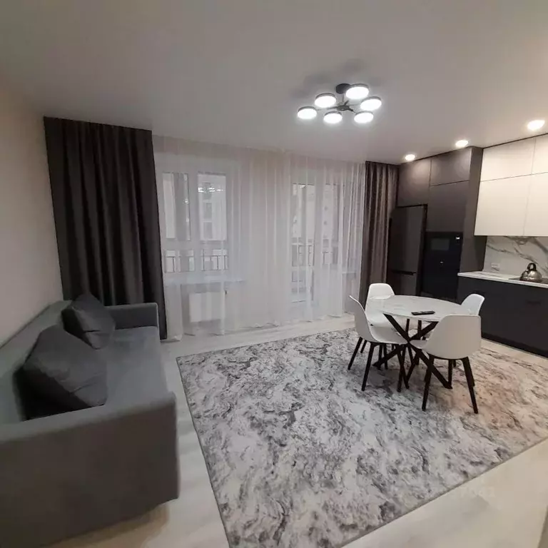 2-к кв. Тюменская область, Тюмень ул. Тимофея Кармацкого, 11 (69.0 м) - Фото 2