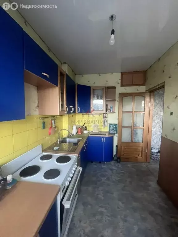 3-комнатная квартира: Кызыл, улица Ленина, 60 (59.2 м) - Фото 1