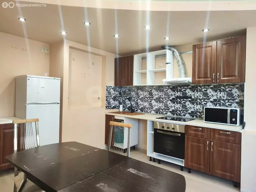 2-комнатная квартира: Воронеж, улица Челюскинцев, 101В (73 м) - Фото 2