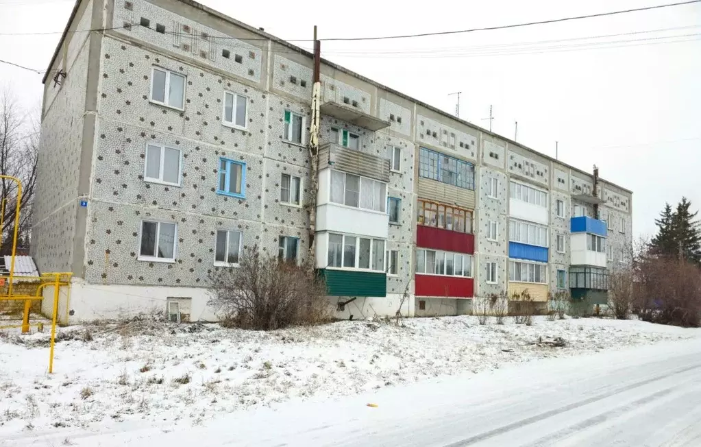 3-к кв. Омская область, Калачинский район, Воскресенское с/пос, с. ... - Фото 2