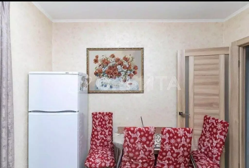 2-к кв. Тюменская область, Тюмень ул. Прокопия Артамонова, 4 (49.0 м) - Фото 2