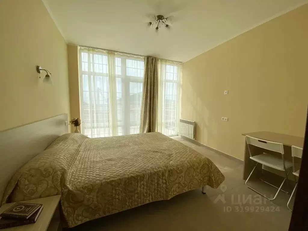 Комната Краснодарский край, Туапсе Курортная ул., 32 - Фото 1
