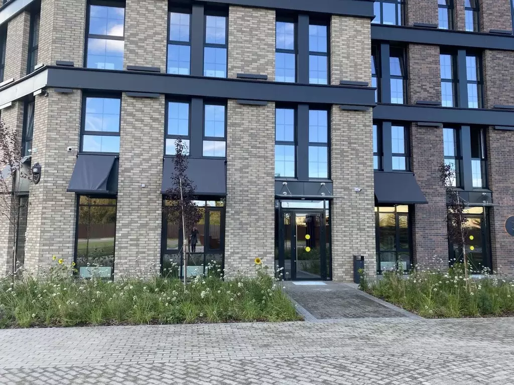 Торговая площадь в Татарстан, Казань Адмиралтейская ул., 2 (68 м) - Фото 1