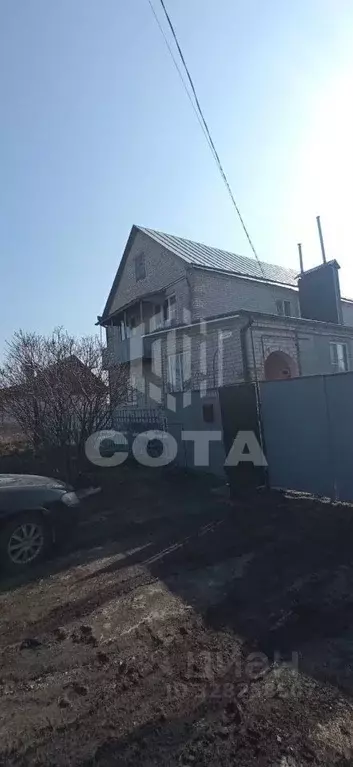 Дом в Воронежская область, Семилукский район, Латная рп ул. Булгакова, ... - Фото 1