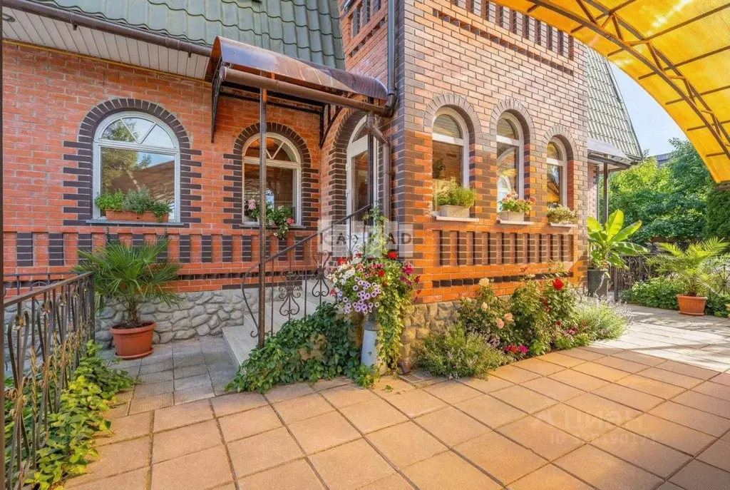 Дом в Московская область, Долгопрудный Шереметьевский мкр, Садовая ул. ... - Фото 1