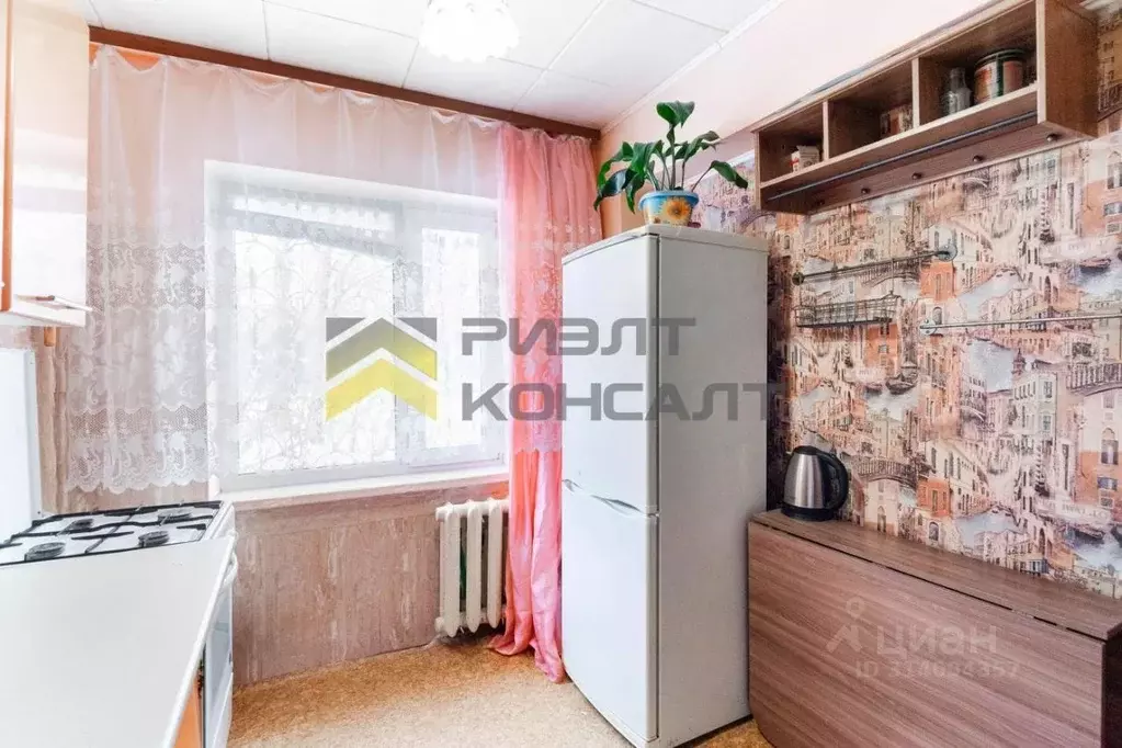 3-к кв. Омская область, Омск просп. Мира, 167/3 (55.0 м) - Фото 0