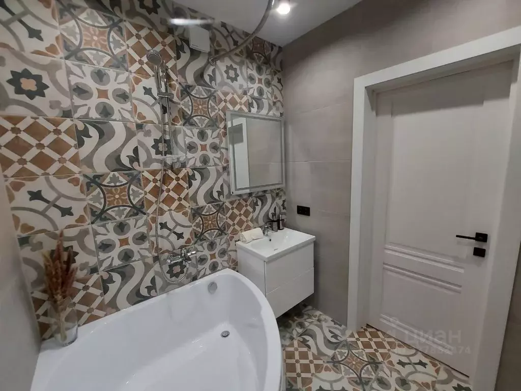 1-к кв. Татарстан, Казань просп. Альберта Камалеева, 32Б (35.0 м) - Фото 2