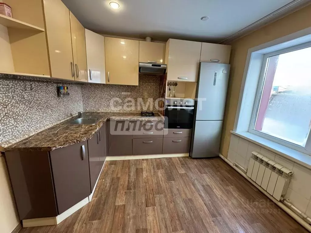 Дом в Алтайский край, Бийск городской округ, пос. Нагорный ул. ... - Фото 1