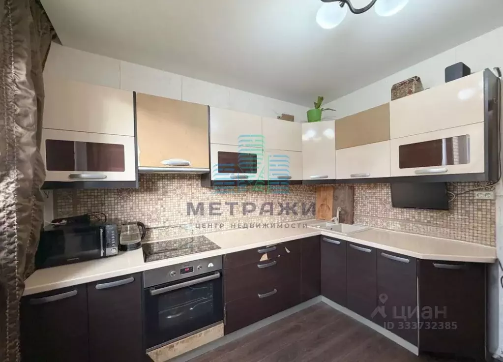 3-к кв. Москва просп. Защитников Москвы, 11 (79.4 м) - Фото 1