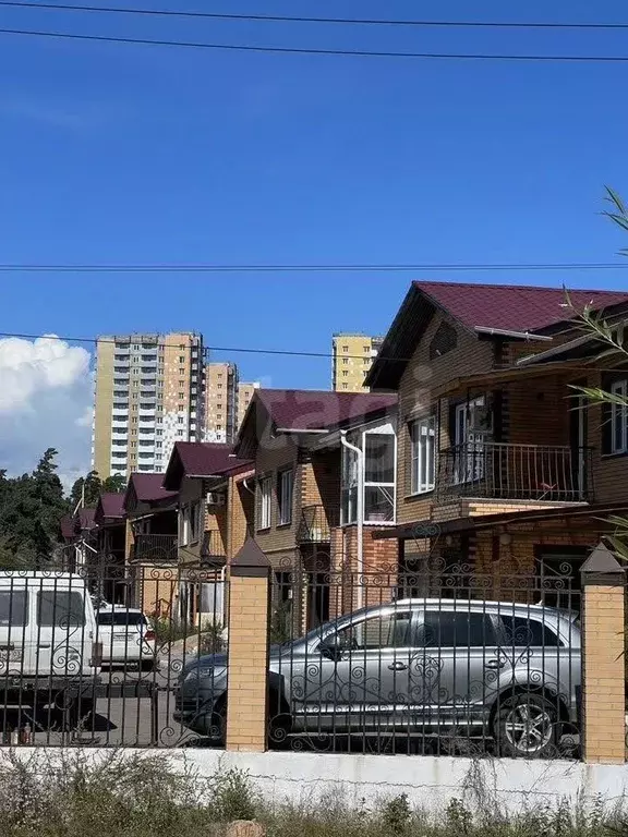 Таунхаус в Бурятия, Улан-Удэ Тепловик мкр, ул. Тепловая, 104А/3 (119 ... - Фото 1