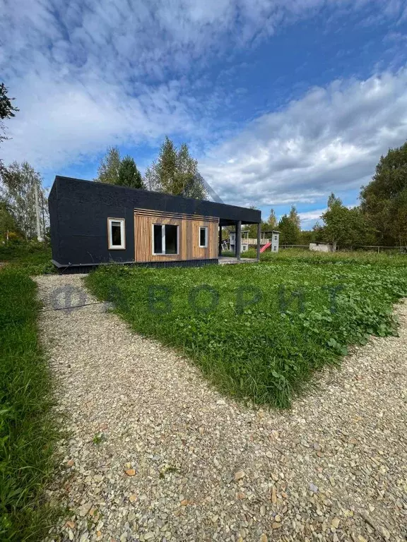 Дом в Пензенская область, Пензенский район, Леонидовский сельсовет, ... - Фото 1