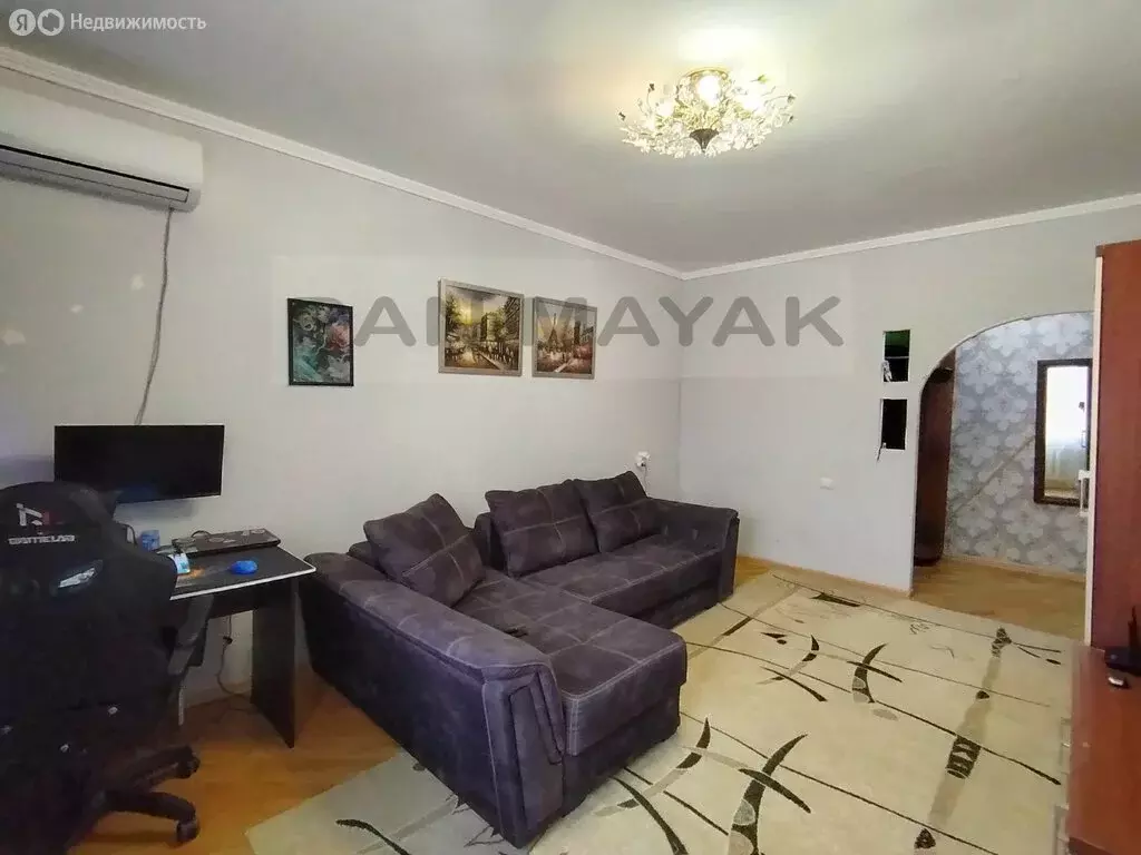 3-комнатная квартира: Майкоп, улица 12 Марта, 133 (63.1 м) - Фото 1