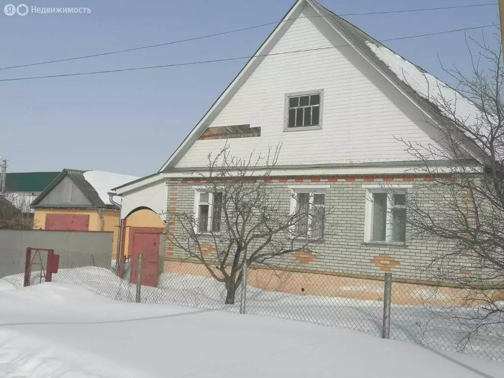 Дом в Пензенская область, рабочий посёлок Лунино (141 м) - Фото 0