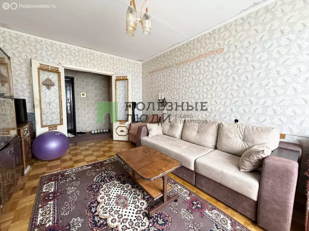 2-комнатная квартира: Ижевск, Автозаводская улица, 17 (50.1 м) - Фото 0
