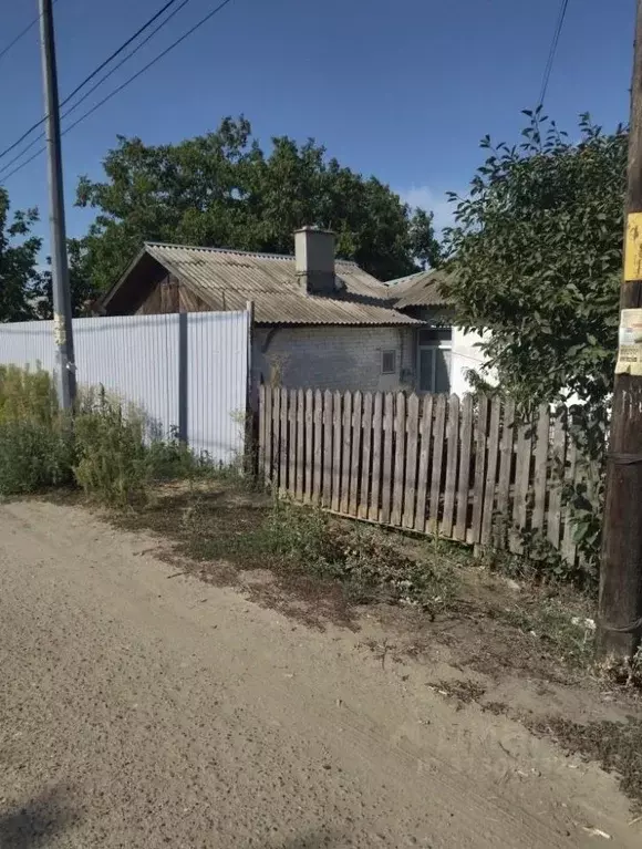 Дом в Волгоградская область, Волгоград Островная ул. (58 м) - Фото 1