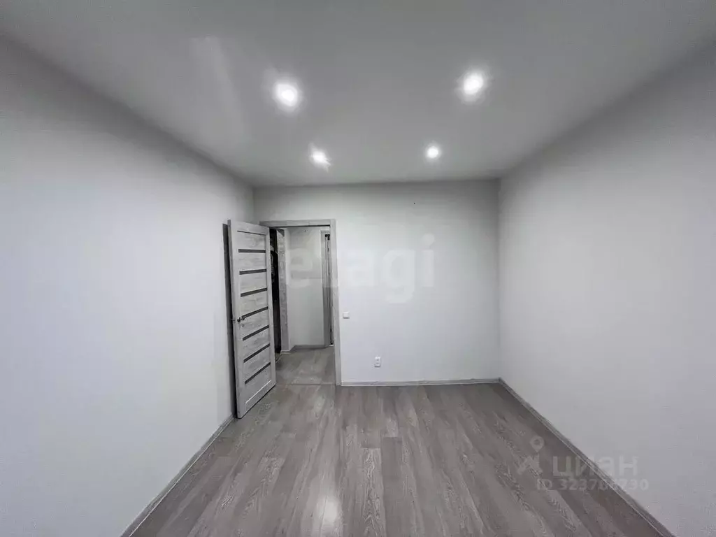 2-к кв. Ленинградская область, Кириши ул. Энергетиков, 17 (44.7 м) - Фото 1