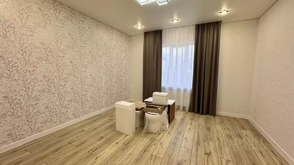 Дом в Ставропольский край, Михайловск Шпаковский район, Октябрьская ... - Фото 1