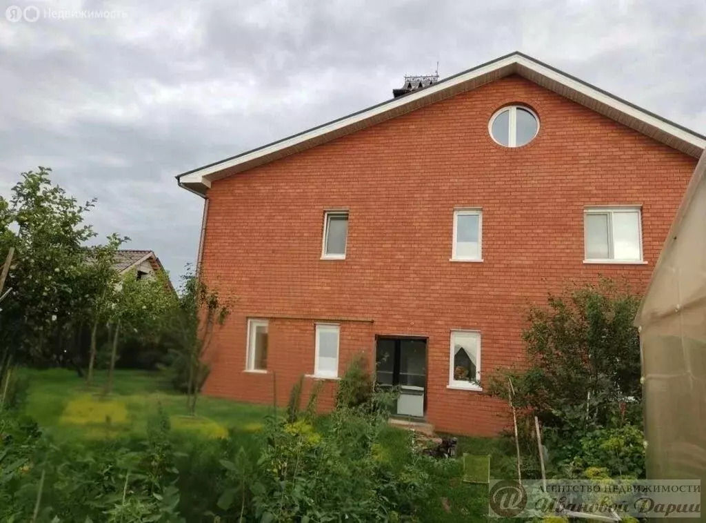 Дом в посёлок Формальный, Луговая улица, 12 (250 м) - Фото 1