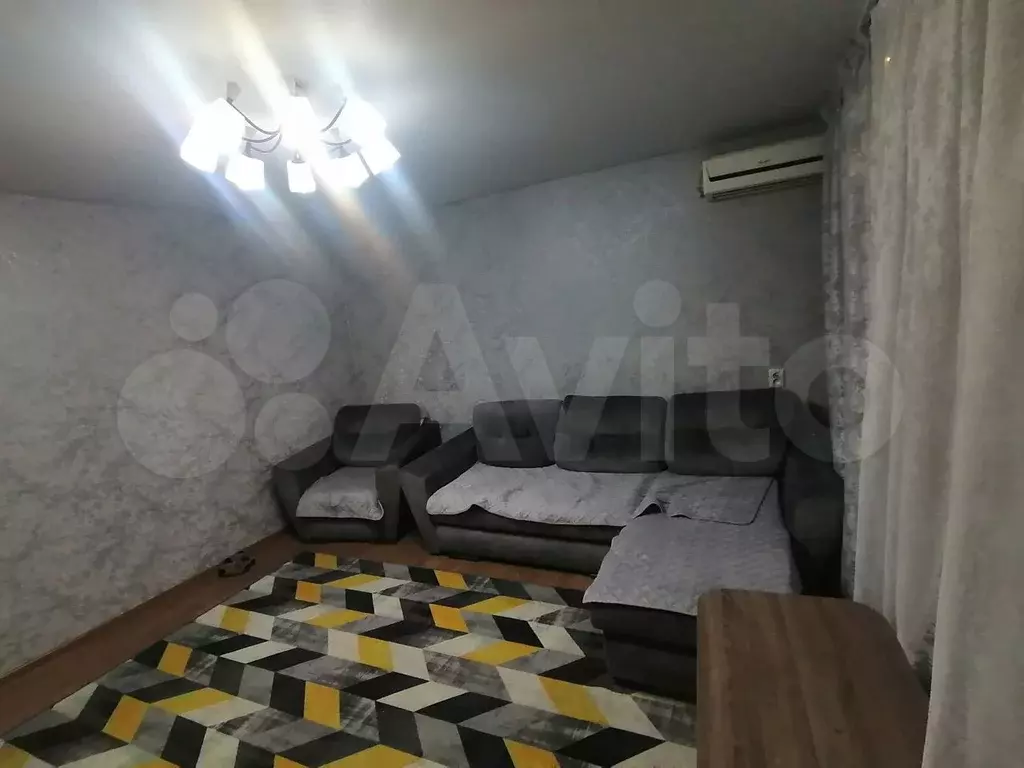 3-к. квартира, 60м, 5/5эт. - Фото 1