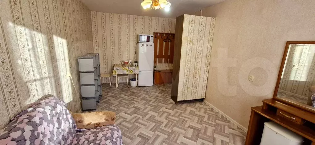 Комната 18 м в 8-к., 2/9 эт. - Фото 1