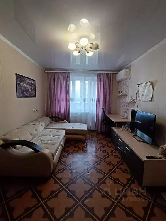 1-к кв. Оренбургская область, Орск пос. ОЗТП, ул. Юлина, 16А (32.6 м) - Фото 0