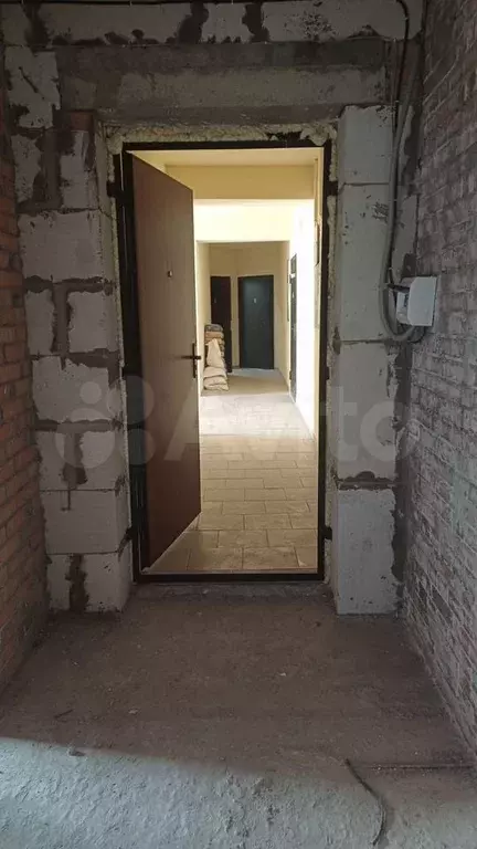 1-к. квартира, 42 м, 1/1 эт. - Фото 1