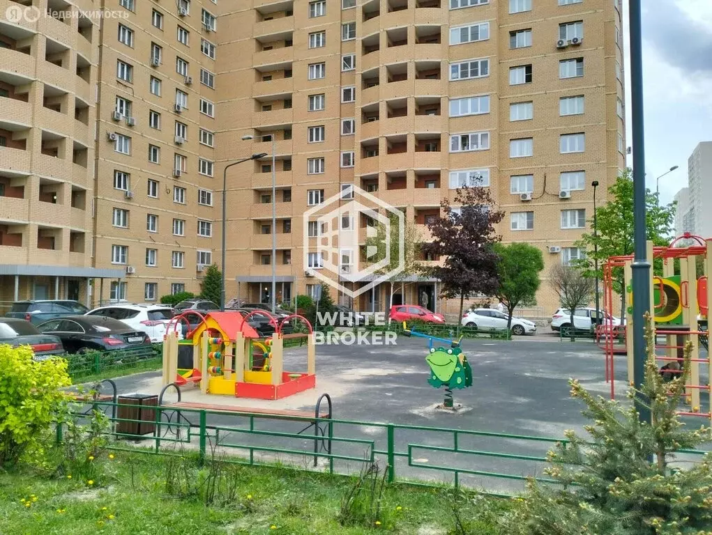 1-комнатная квартира: Сапроново, микрорайон Купелинка, квартал ... - Фото 0