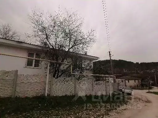 Дом в Крым, Бахчисарайский район, Куйбышевское с/пос, с. Новоульяновка ... - Фото 1