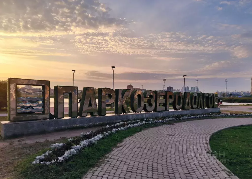 2-к кв. Санкт-Петербург ул. Маршала Новикова, 10к1 (52.4 м) - Фото 1