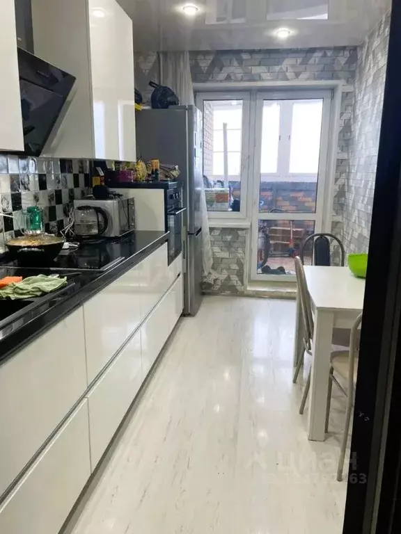 1-к кв. Красноярский край, Красноярск ул. Микуцкого, 3 (38.0 м) - Фото 2