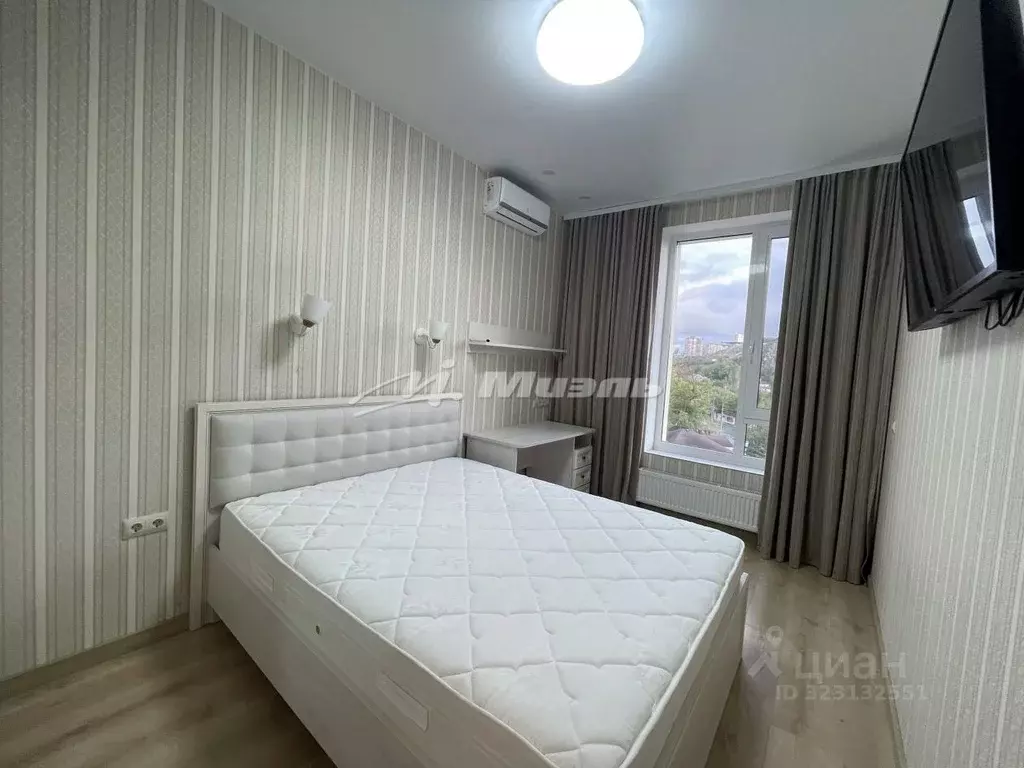 1-к кв. Крым, Симферополь ул. Воровского, 24А (44.1 м) - Фото 1