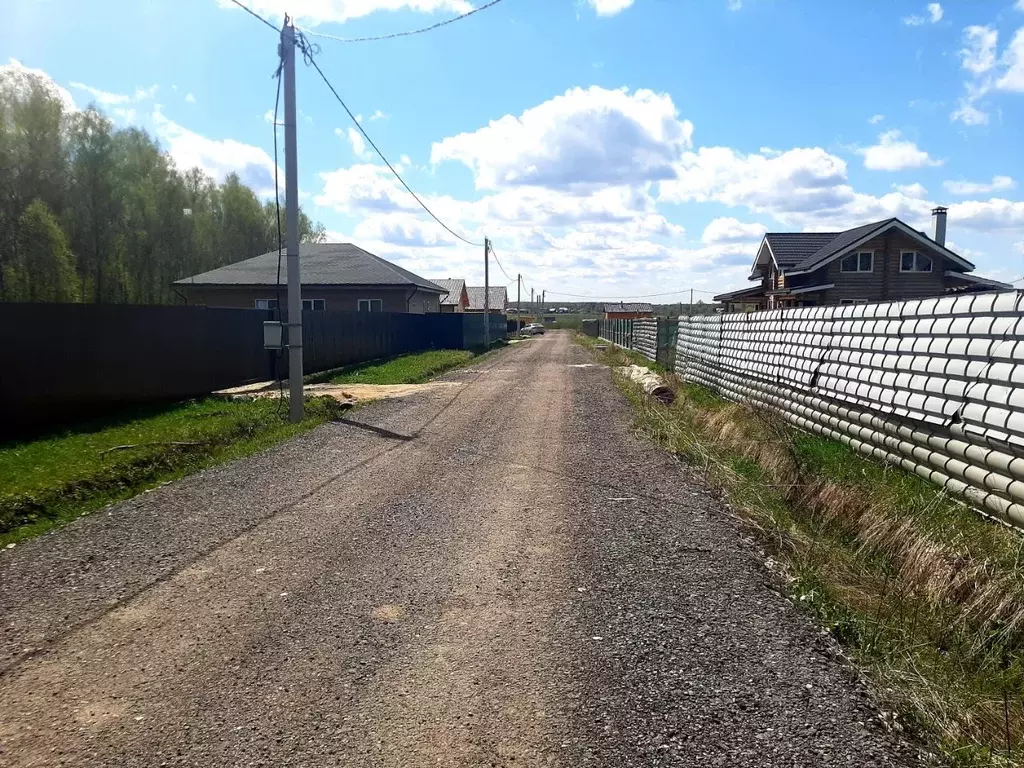 Участок в Московская область, Домодедово городской округ, д. Артемьево ... - Фото 1