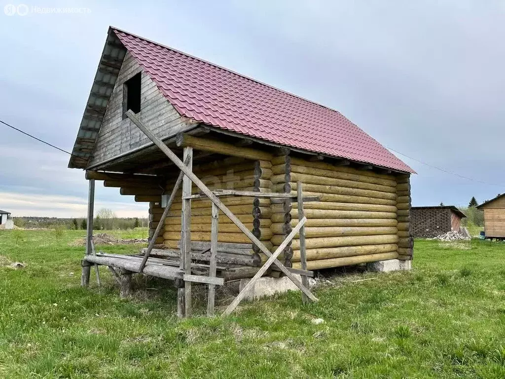 Дом в Вологодская область, рабочий посёлок Вожега, микрорайон Радужный ... - Фото 0